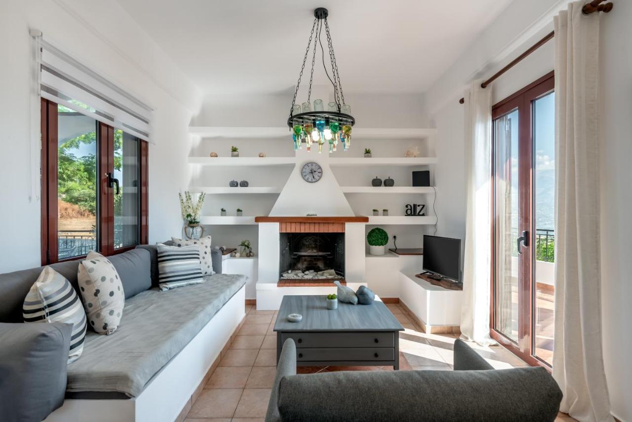 Apteramare Tradidtional House 'New Listing 2022' Chrissi Akti Chania Exterior foto