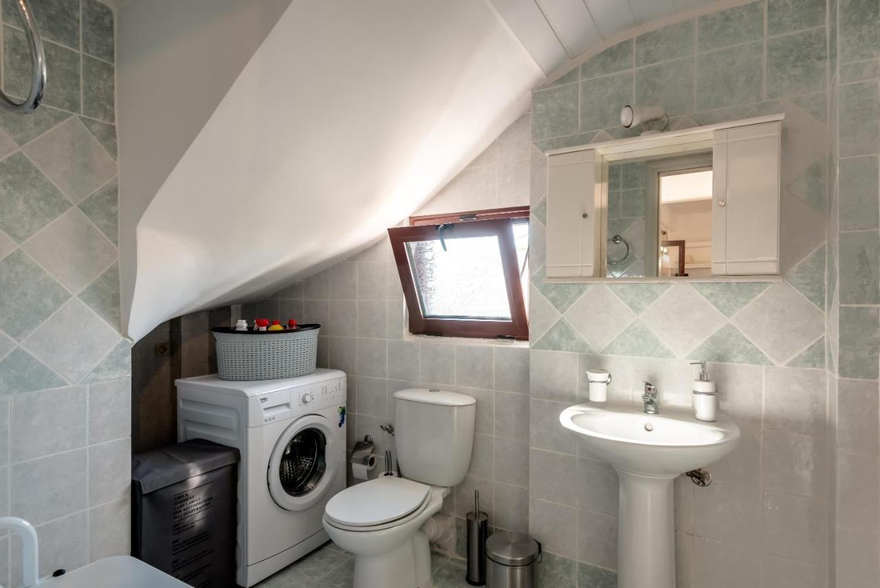 Apteramare Tradidtional House 'New Listing 2022' Chrissi Akti Chania Exterior foto