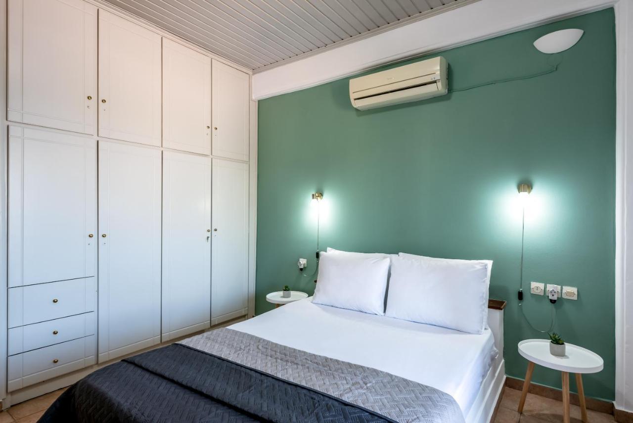 Apteramare Tradidtional House 'New Listing 2022' Chrissi Akti Chania Exterior foto