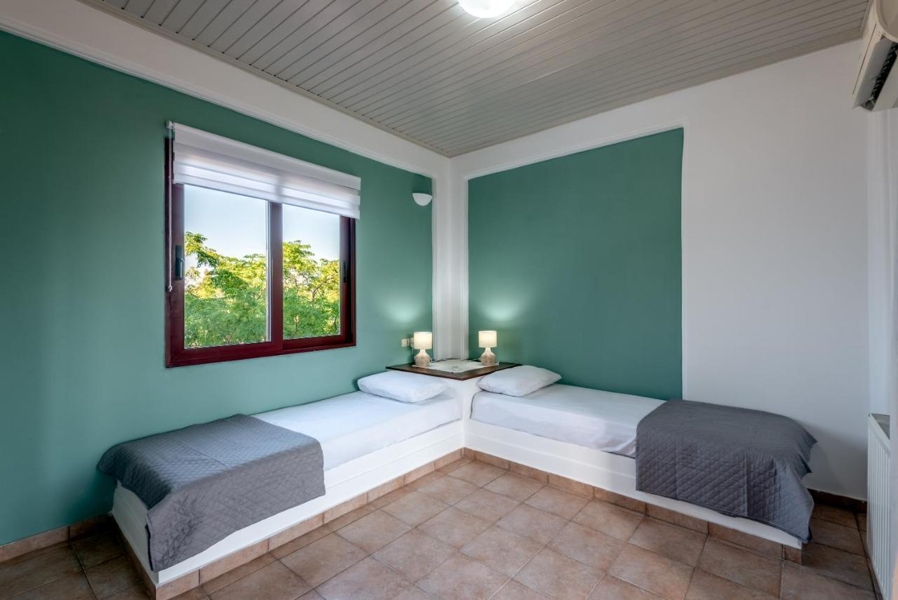 Apteramare Tradidtional House 'New Listing 2022' Chrissi Akti Chania Exterior foto