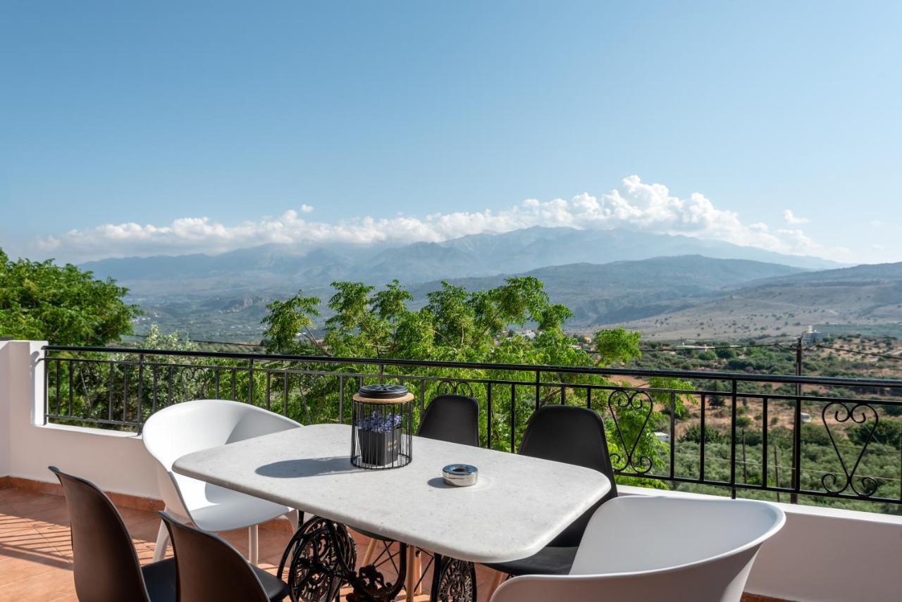 Apteramare Tradidtional House 'New Listing 2022' Chrissi Akti Chania Exterior foto