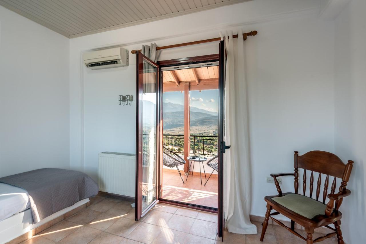 Apteramare Tradidtional House 'New Listing 2022' Chrissi Akti Chania Exterior foto