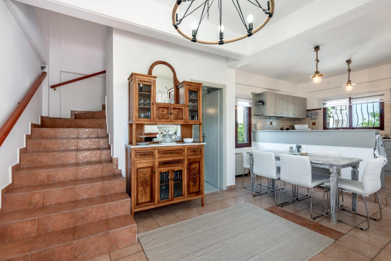 Apteramare Tradidtional House 'New Listing 2022' Chrissi Akti Chania Exterior foto